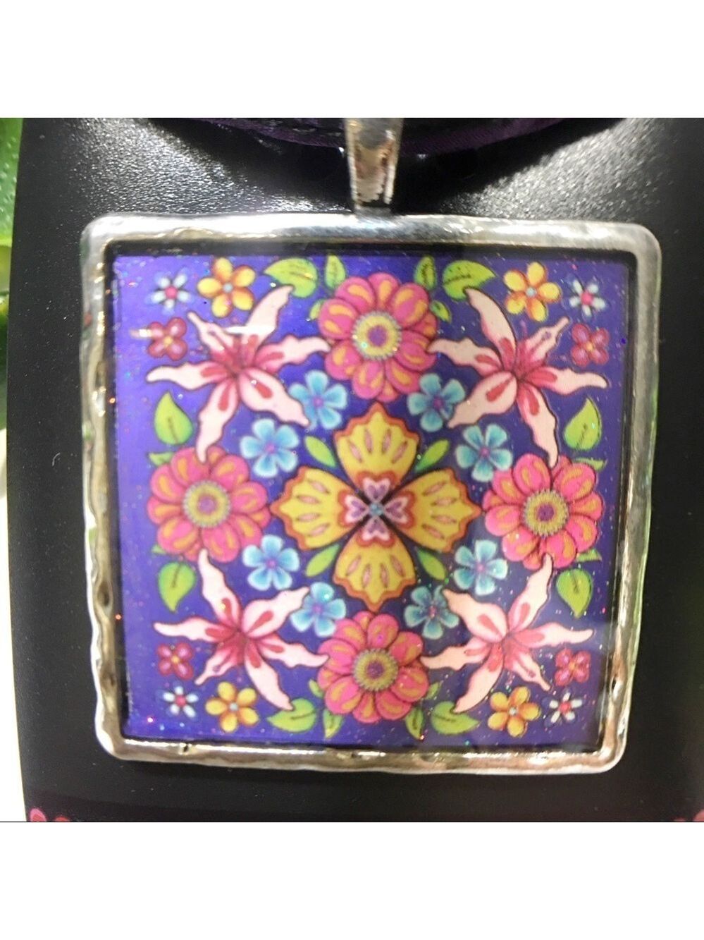 New Purple Ribbon Floral Necklace - Picture 6 of 7